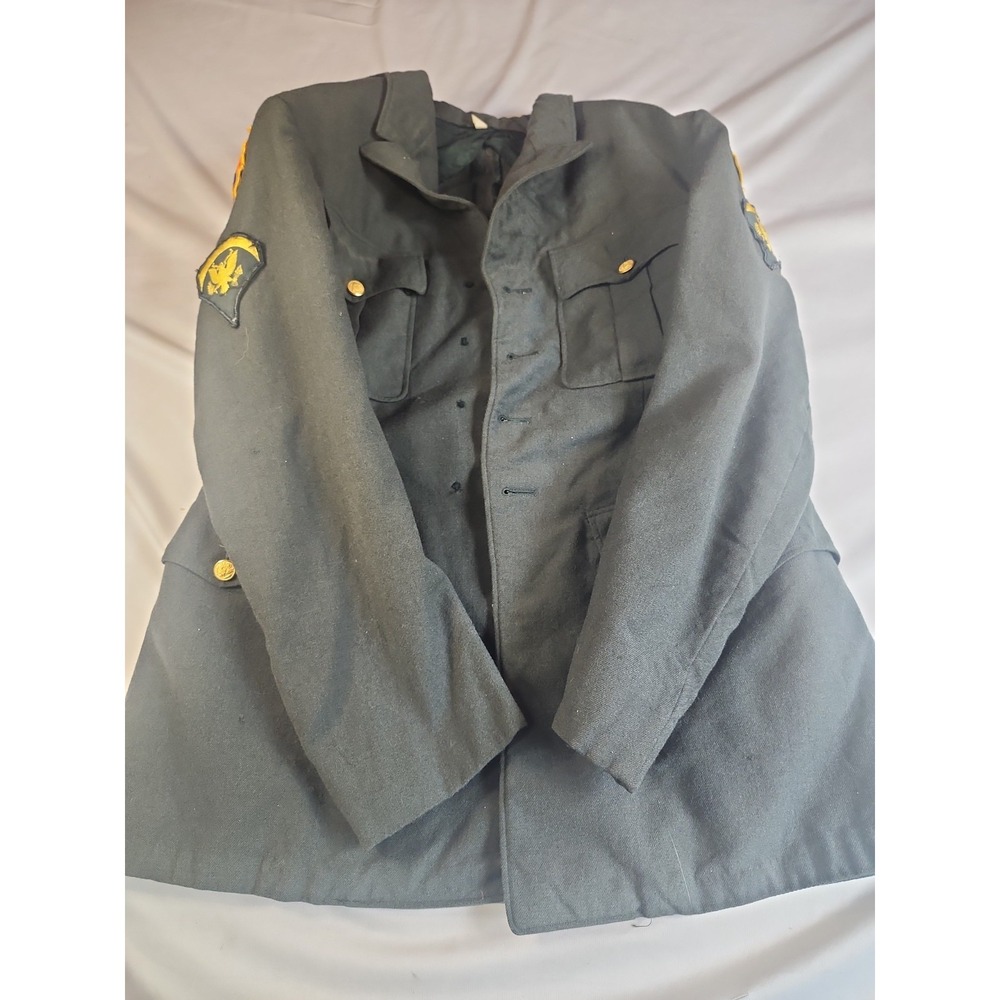 Vintage U.S. Army "Class A" Service Dress Uniform Jacket Vietnam Has Damage 38R